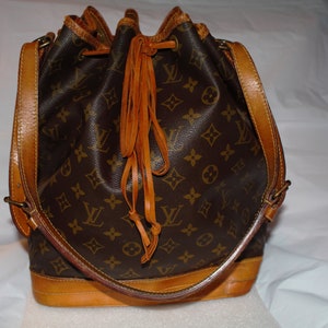 Vintage Louis Vuitton Monogram Clutch Bag Pochette Purse Etsy