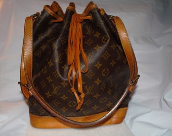 Authentic Louis Vuitton GM  Noe Nice bag in fair vintage condition