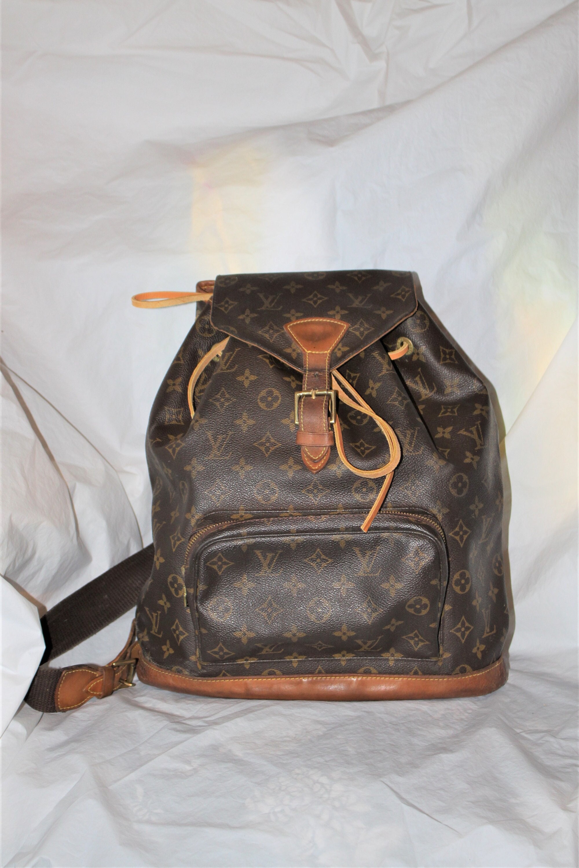 Louis Vuitton Vintage 90s LV Monogram Canvas Montsouris MM