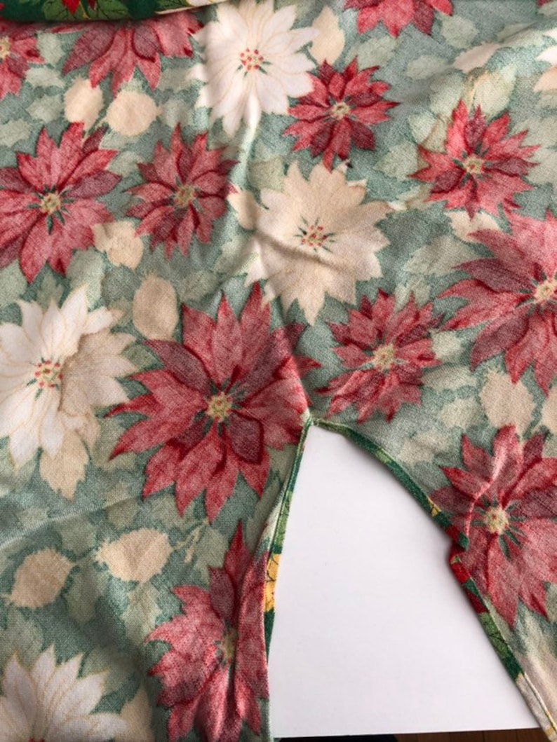 Vintage Christmas Tree Skirt with Red and White Poinsettias and Pinecones