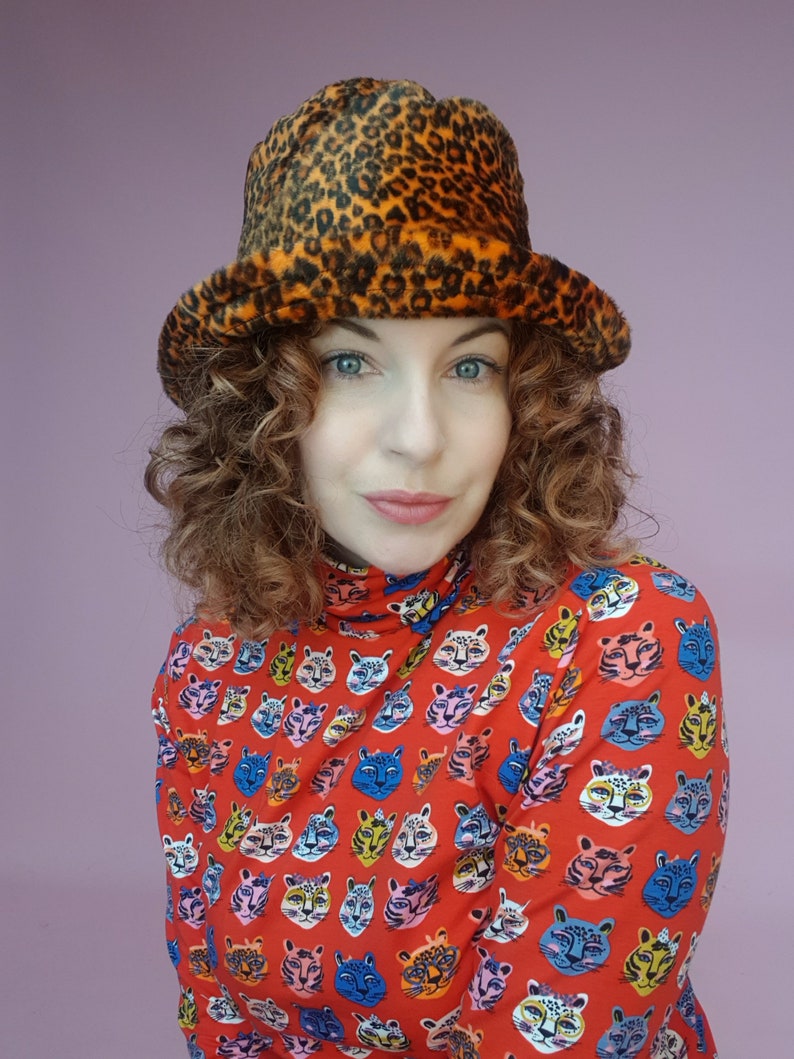Bucket Hat in Leopard Velboa
