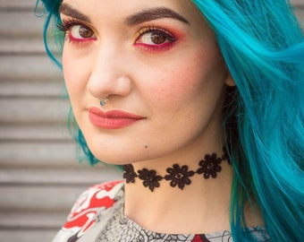 Choker Necklace in Black Daisy by Get Crooked