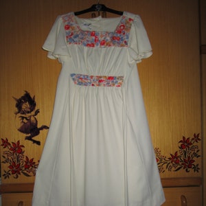 NEAR MINT vintage boho ACT 1 new york mexican gauze printed cotton smock dress with belt hippy hippie flower child