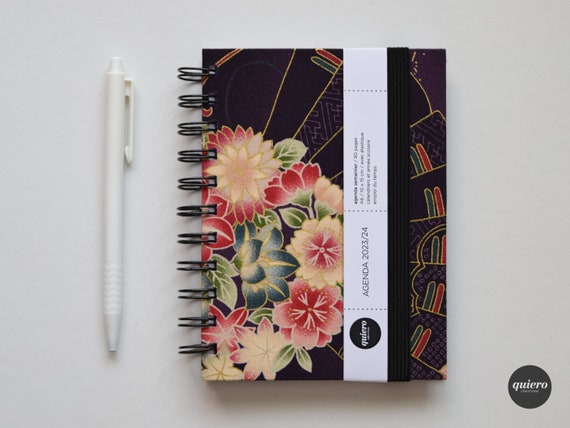 A6 2024 Agenda / Japanese Bouquet of Flowers on Purple Background / 10x15cm  / Back to School 