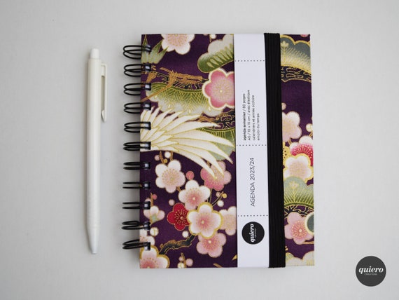 A6 2024 Agenda / Japanese Flowers on Purple Background / 10x15cm / Back to  School / Handbag 