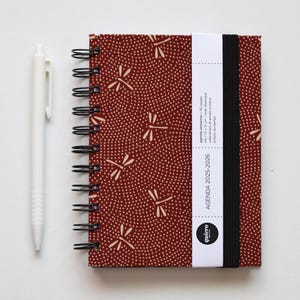 A6 Agenda 2025-2026 / Japanse stof "Libelle op Rood" / 10x15cm / voor de start van het schooljaar / Ideaal voor in je handtas