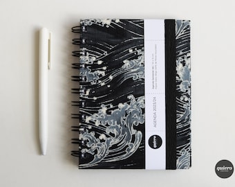 DERNIER exemplaire pour ce motif * Agenda A6 2024 / Japonais - Vagues , Noir et Blanc / 10x15cm / Rentrée / Sac à main