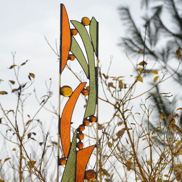 Stained Glass Garden Ornament for Outdoor Garden Decoration Stained Glass Lawn Art Yard Stake with Autumn Colors.  'Woodlands'