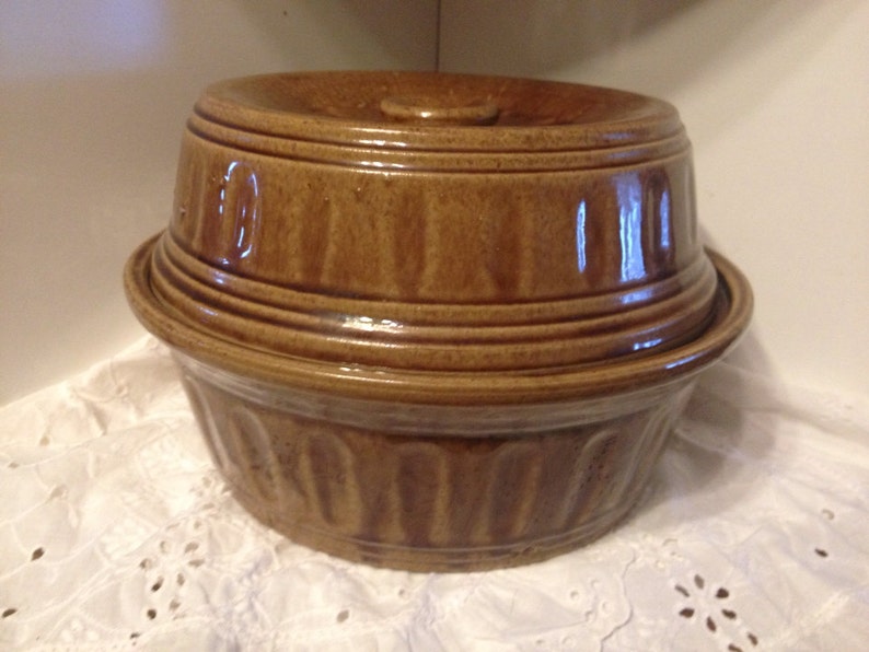 Ceramic Dutch Oven Casserole Dish McCoy image 1