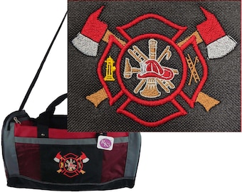 Malta Flag Crackled Design Messenger Bag