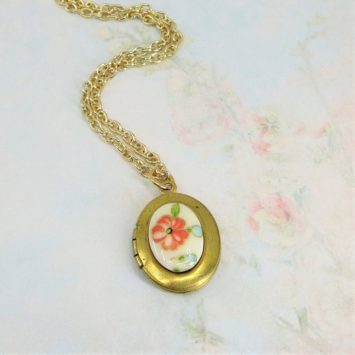 Flower Locket Pink Coral Flower Locket Cameo Locket Vintage Etsy UK