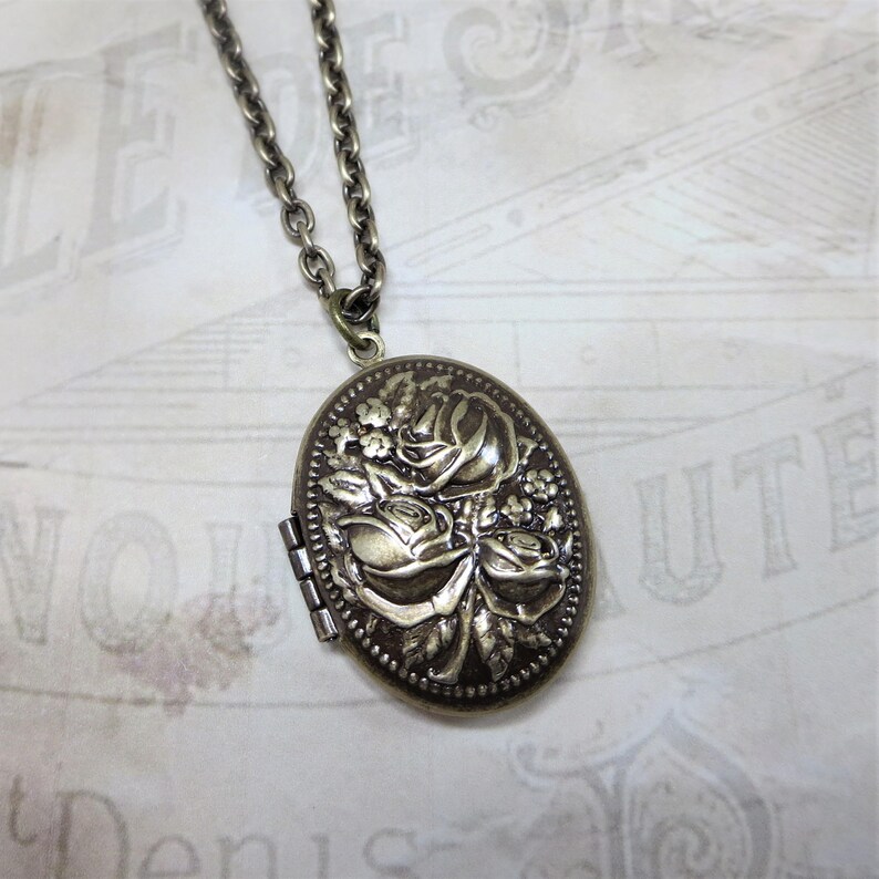 Silver Rose Locket Flower Locket Victorian Locket Oval Locket Etsy