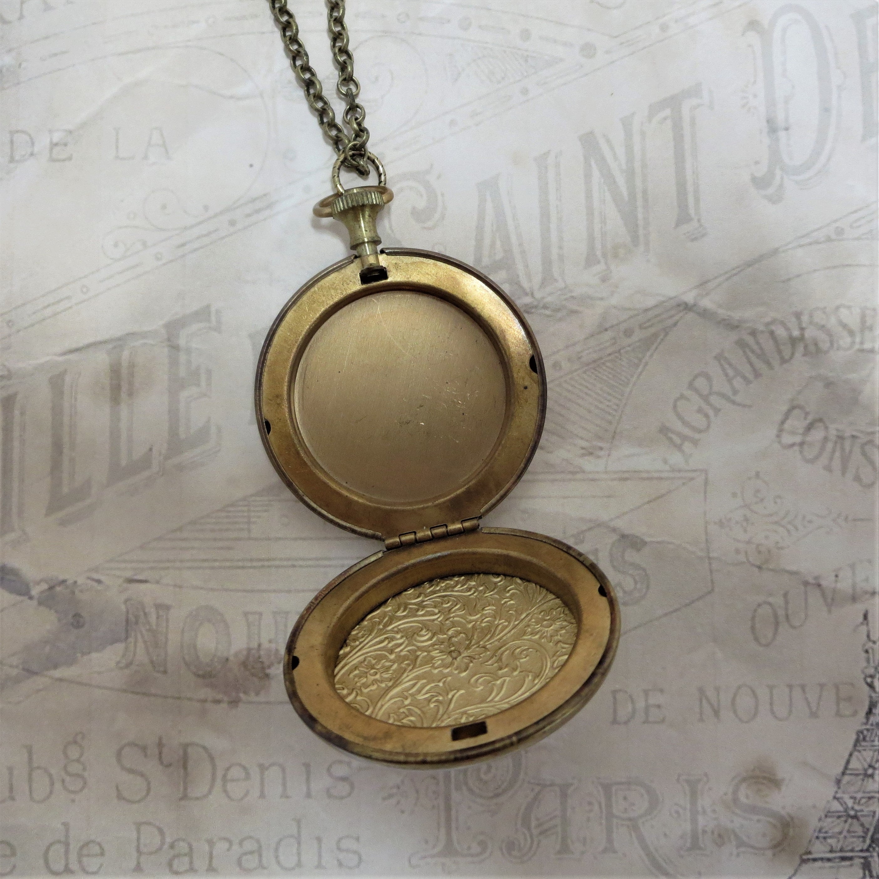 Pocket Watch Locket Vintage Locket Large Round Locket Etsy
