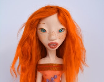 OOAK Paper Clay Art-pop: suri angora mohair, handgestikte zijde