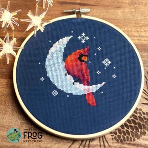 Ice Moon Cardinal by Fine Frog Stitching, petit motif imprimé au point de croix