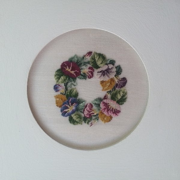 Couronne de Volubilis (Volubilis wreath) by Reflets de Soie Counted cross stitch pattern Release October 2013