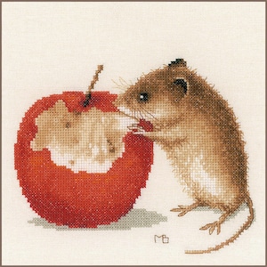 デザイナー Marjolein Bastin による Lanarte Animal Collection の Little Mouse、かわいいクロスステッチ キット。お子様に最適なデザインです。
