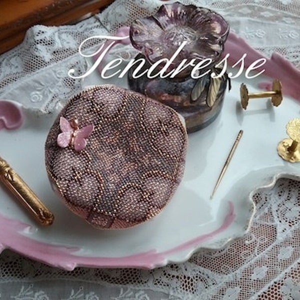 Tendresse by Reflets de Soie Beaded biscornu mini-kit Release July 2017