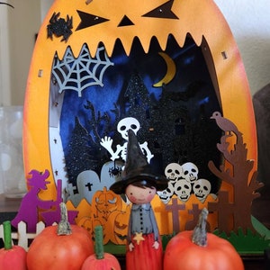 Grey Halloween witch peg doll