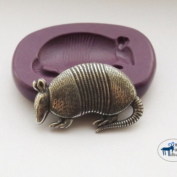 Armadillo - Western Animal Mold - Silicone Mold - Polymer Clay Resin Fondant