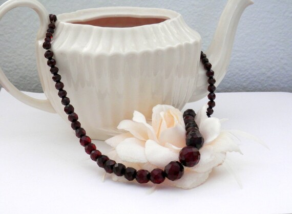 Vintage Cherry Amber Bakelite Necklace