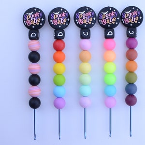 Spooky Babe with Bats Crochet Hook / Halloween Crochet Hook / Neon Rainbow Crochet Hook / Crochet Hook / Silicone Bead Crochet Hook