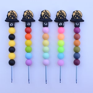 Haunted House Crochet Hook / Halloween Crochet Hook / Neon Rainbow Crochet Hook / Crochet Hook / Silicone Bead Crochet Hook