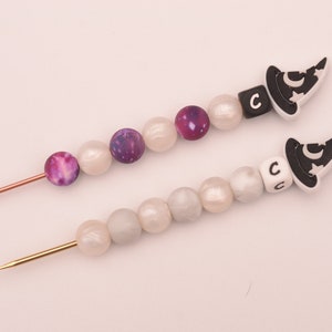 Black Wizard Hat Crochet Hook / Crochet Hook / Silicone Bead Crochet Hook