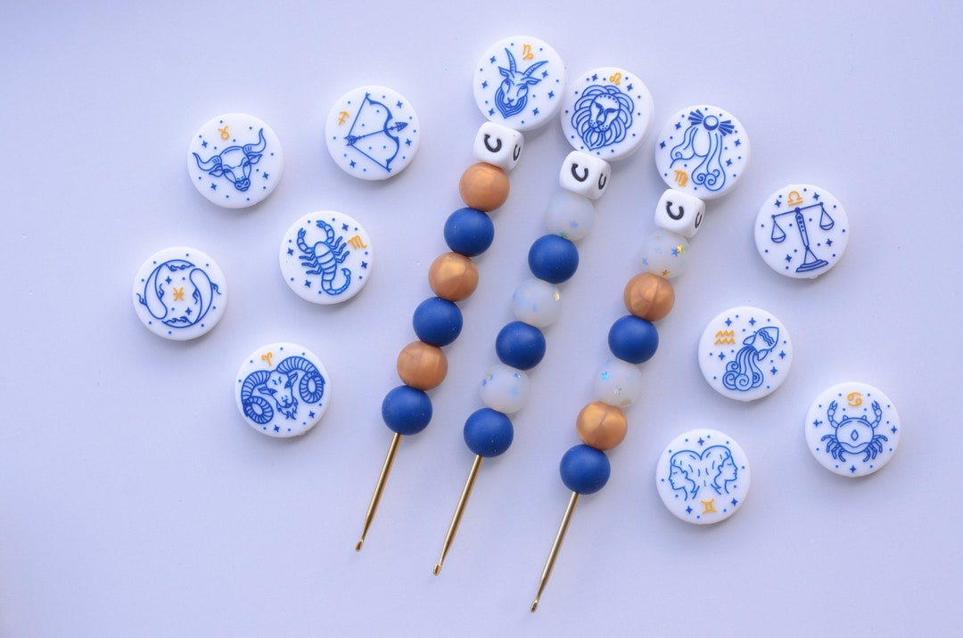 Zodiac White Crochet Hook / Blue Gold Crochet Hook / Crochet Hook