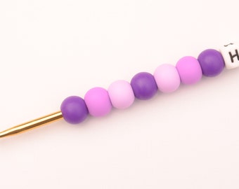 Purples Crochet Hook / Crochet Hook / Silicone Bead Crochet Hook