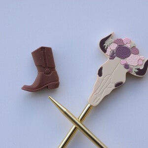 Knit Stoppers Set / Floral Skull and Cowboy Boot