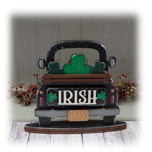 Shamrock Tier Tray Farm Truck DEcor, Farmhouse Truck Decor, St. Patrick&#39;s Day Decor