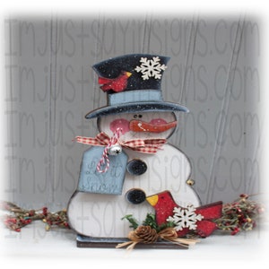 Standing Snowman Shelf Sitter, Cardinal Decor, Snowman Decor, Winter Decor, Snowman Collector