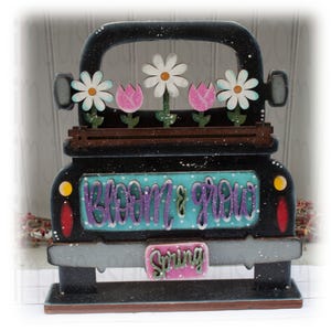 Bloom and Grow Interchangebale Farm Truck Front Door Hanger, spring front door decor, front porch decor, spring decor, farm truck decor