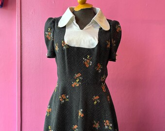 Vintage 1970s Dress / 70s Biba Style Floral and Polka Dot Mini Dress / 70s Puff Sleeve Pointed Collar Dress /