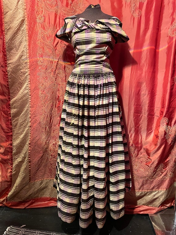 1950s Plaid Taffeta Party Dress - image 3