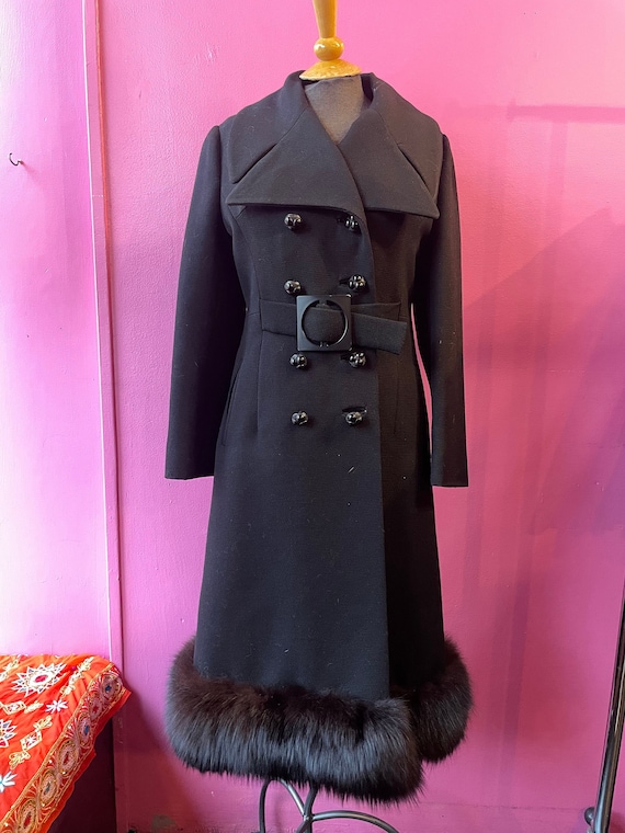 Vintage 1970s Coat / 70s Black Mink Fur Trim Jack… - image 1