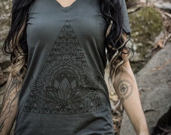 Horus Pyramid Hemp V-Neck (USA made)  Egyptian clothing, Sacred Geometry Shirt, Psychedelic, Festival Clothing, Ladies