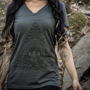 Horus Pyramid Hemp V-Neck (USA made)  Egyptian clothing, Sacred Geometry Shirt, Psychedelic, Festival Clothing, Ladies