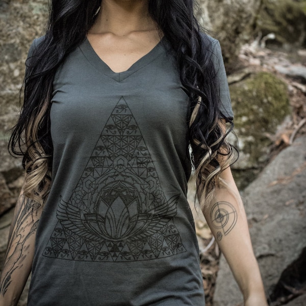 Horus Pyramid Hemp V-Neck (USA made)  Egyptian clothing, Sacred Geometry Shirt, Psychedelic, Festival Clothing, Ladies