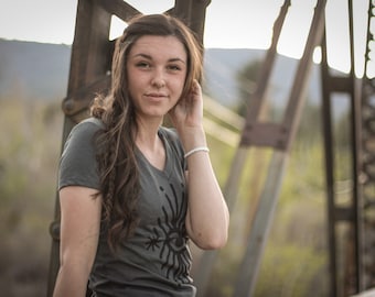 Sigil Organic Hemp V-Neck