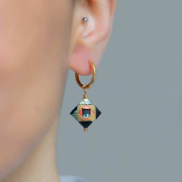 Créoles noires en origami en acier inoxydable, bijoux en papier japonais de haute qualité, résistantes à l'eau, boucles d'oreilles minimalistes, cadeau pour elle