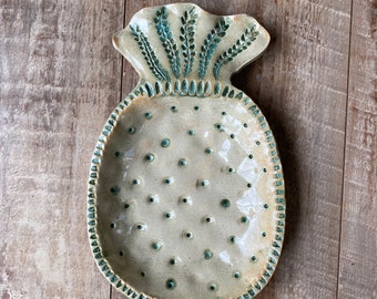 Handmade ceramic pottery pineapple tray