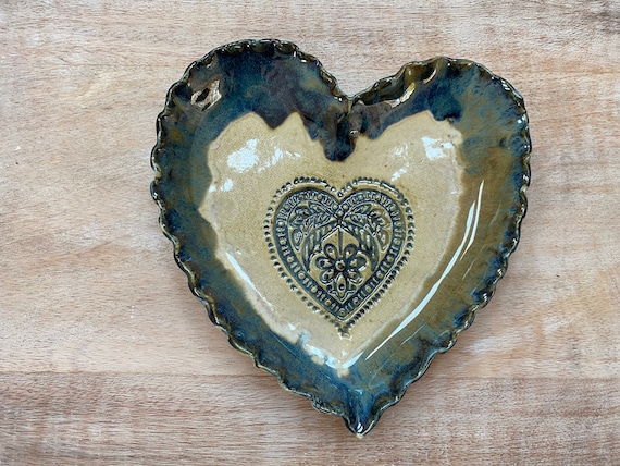 Handmade pottery ceramic tray jewelry tray soap dish
