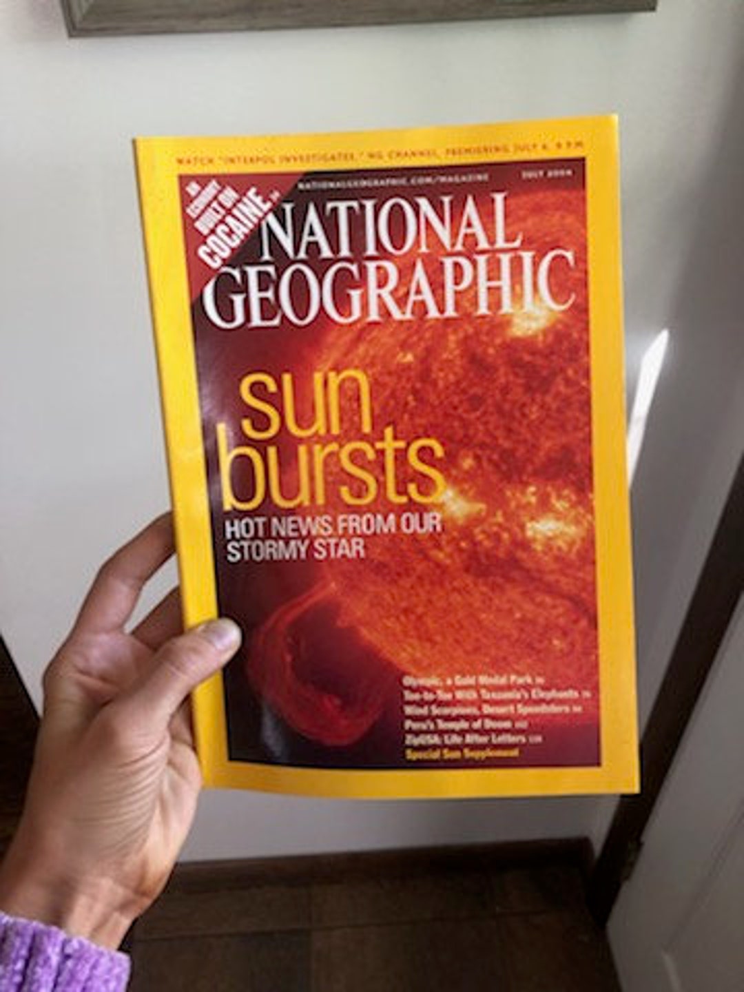 Vintage National Geographic July 2004, Sun Bursts, Weather, Space