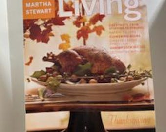 Vintage November 2001 Number 96 Martha Stewart Living Magazine, Stuffing, Strudel, Napkin Folding, Flowering Bulbs, Decorating, Recipes