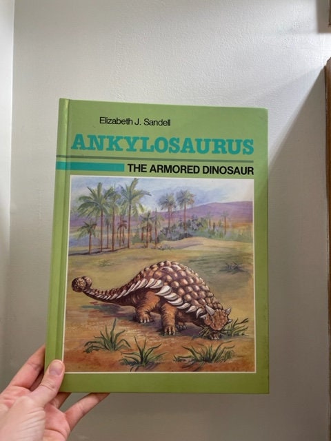 1989 Large Hardcover Dinosaurs Non-fiction Reference Book
