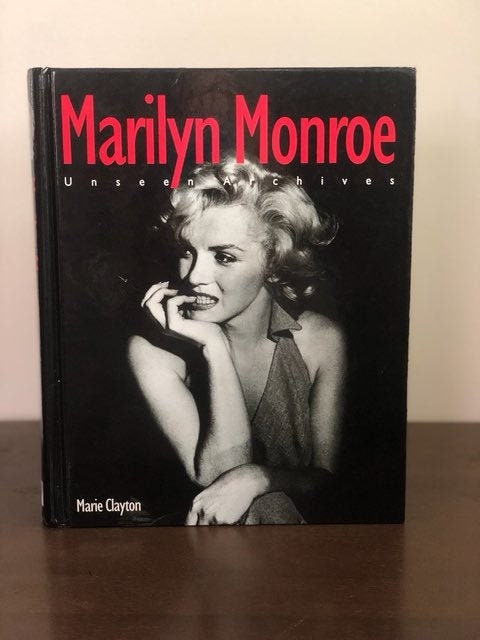 洋書 THE MARILYN MONROE book Vintage Hardcover Marilyn Monroe Unseen Archives Reference