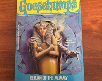 1994 First Scholastic Printing Paperback, An Apple Paperback, R.L. Stine Goosebumps Return of the Mummy Novel, Mummy Novel, Goosebumps 90s