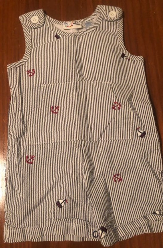 Vintage Nautical Sailor Anchors and Boat Theme Ove